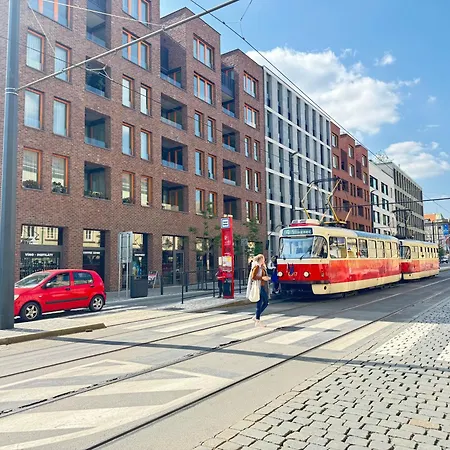 Free Parking - Cozy Near Vysehrad Railway Bridge Apartment Prague