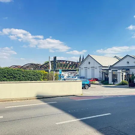 Διαμέρισμα Free Parking - Cozy Near Vysehrad Railway Bridge *